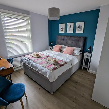 Cosy Guest Room In A Family Home With Free Parking EDI Exterior photo